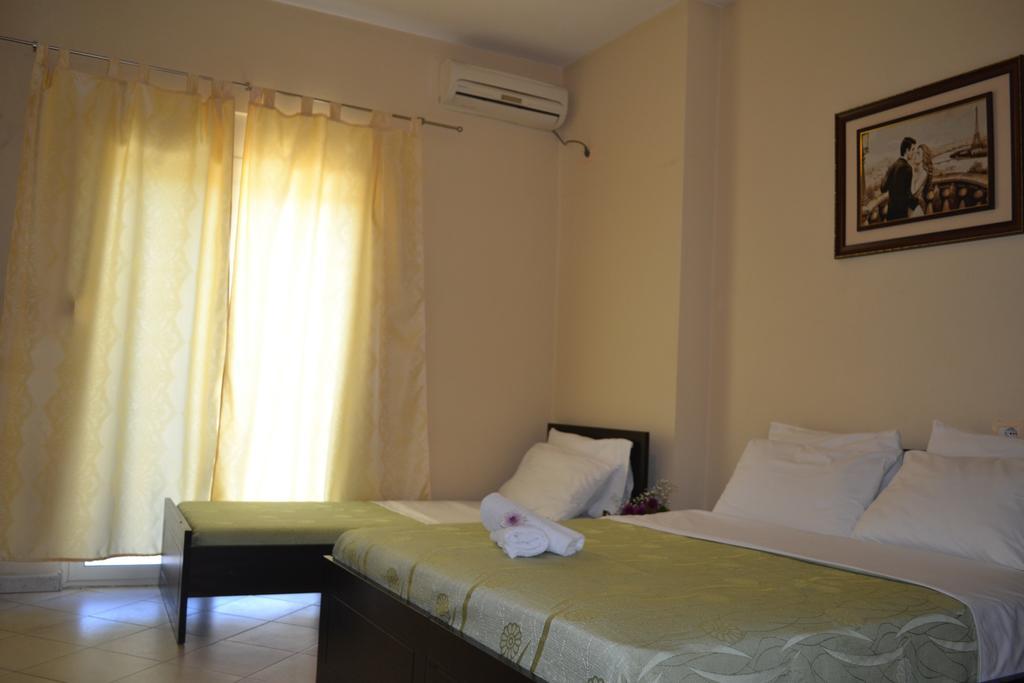 4 Stinet 3* Vlorë