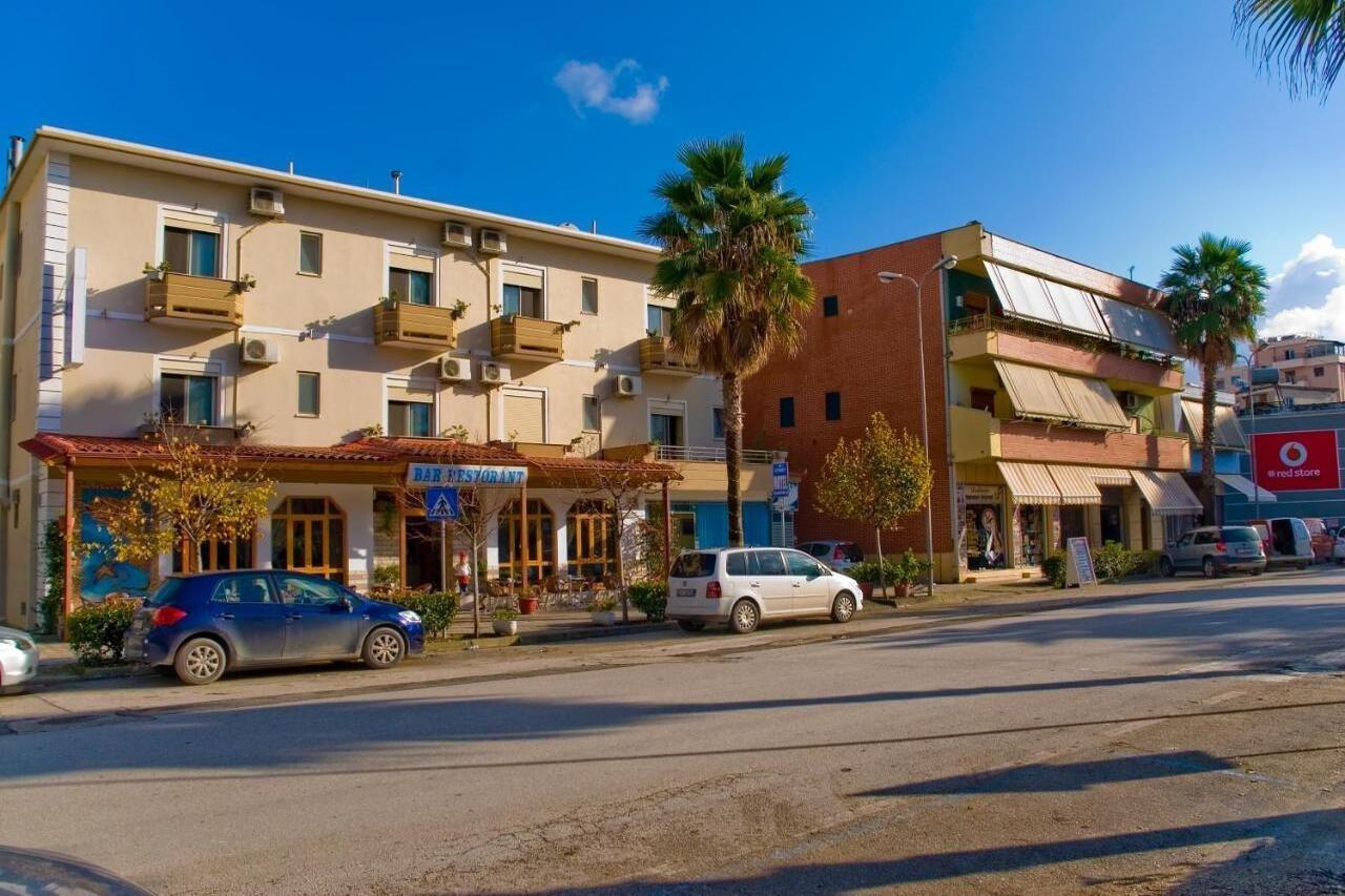 4 Stinet Hotell