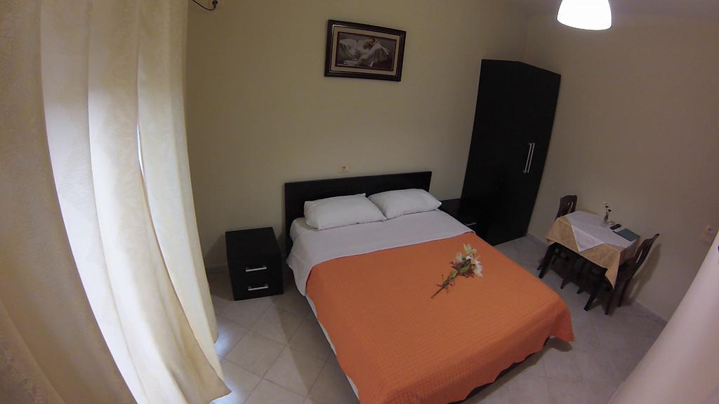 4 Stinet 3* Vlorë